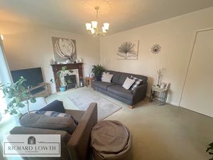 Lounge- click for photo gallery